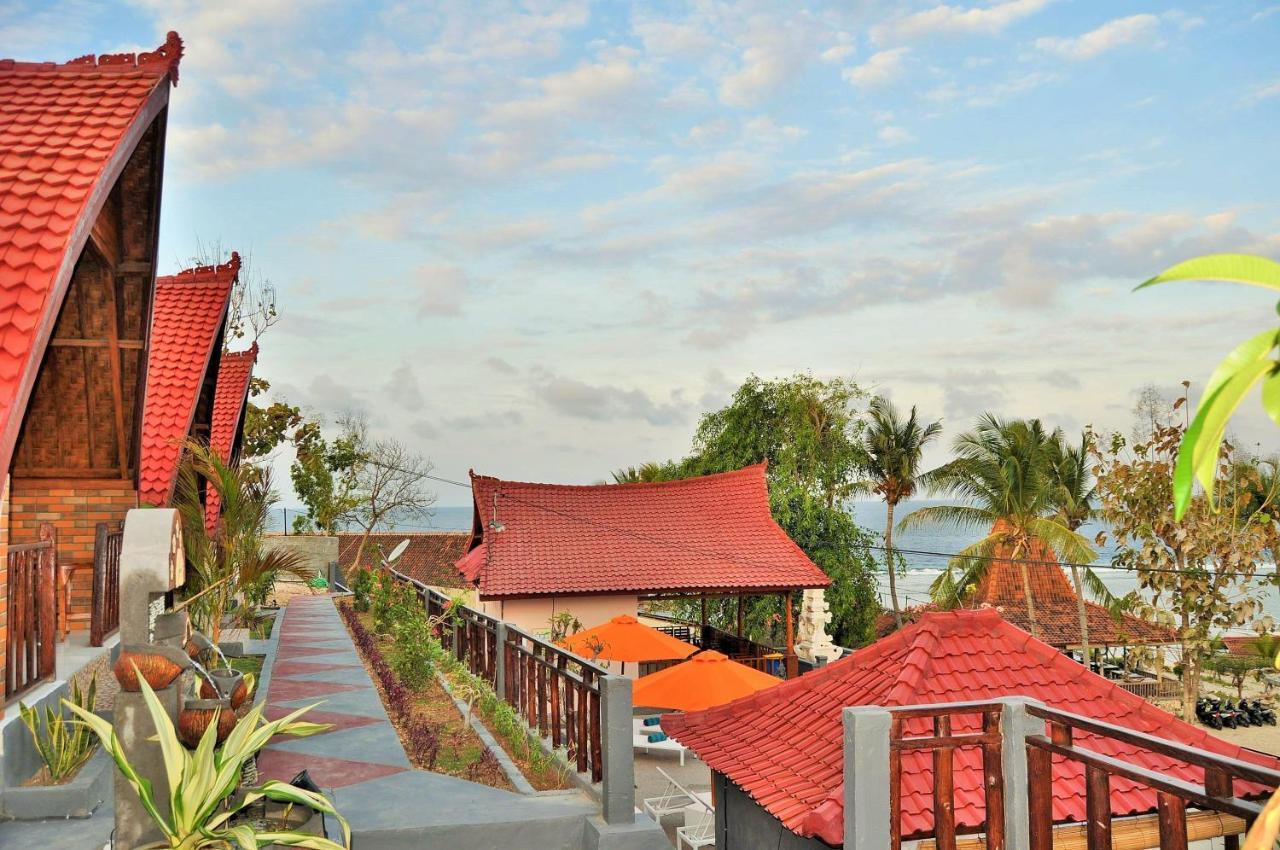 Surya Chandra Beach Bungalow Batununggul المظهر الخارجي الصورة