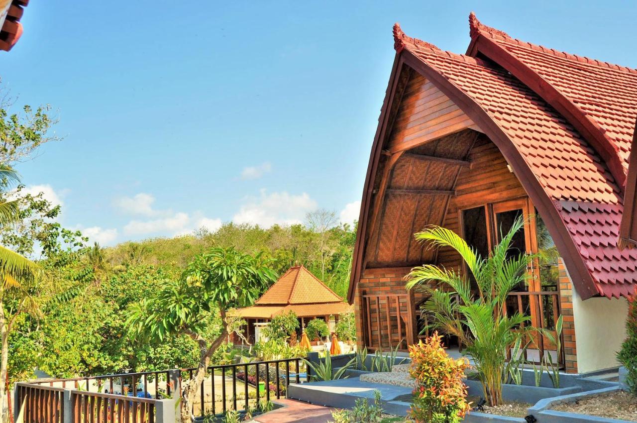 Surya Chandra Beach Bungalow Batununggul المظهر الخارجي الصورة