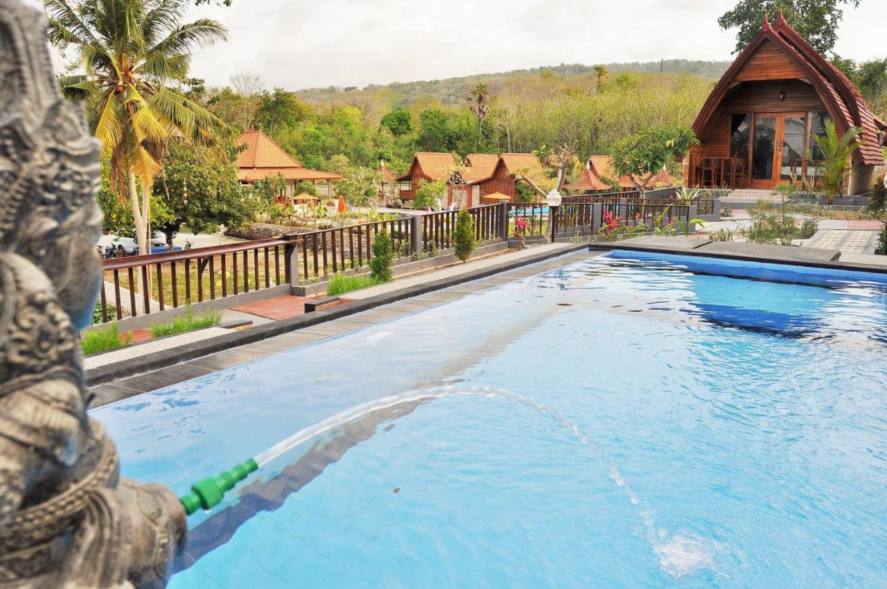 Surya Chandra Beach Bungalow Batununggul المظهر الخارجي الصورة