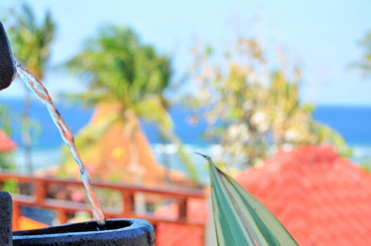 Surya Chandra Beach Bungalow Batununggul المظهر الخارجي الصورة
