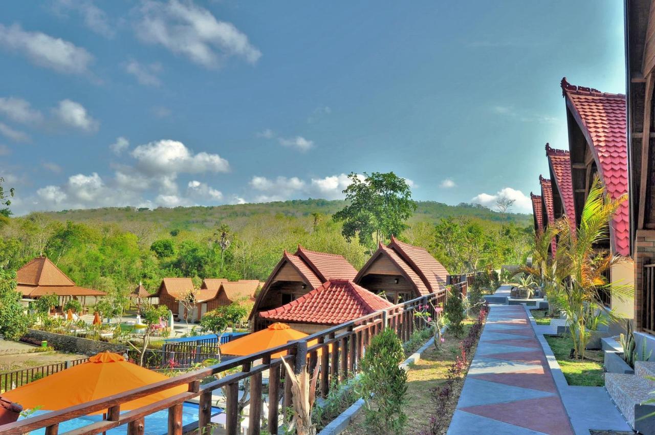 Surya Chandra Beach Bungalow Batununggul المظهر الخارجي الصورة