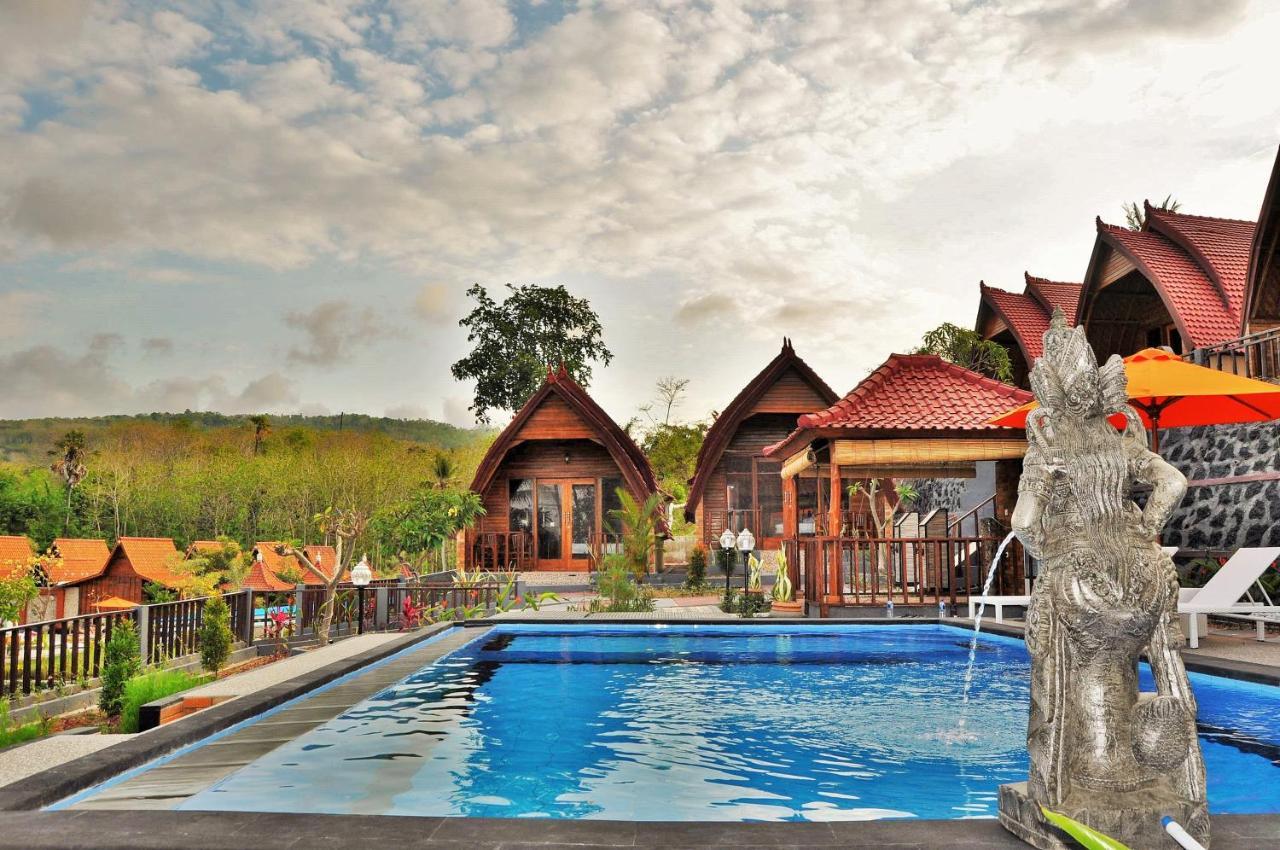 Surya Chandra Beach Bungalow Batununggul المظهر الخارجي الصورة
